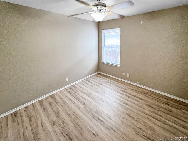 312 Hummingbird, New Braunfels, TX 78130