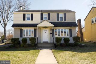 224 WAVERLY RD, Talleyville, DE 19803