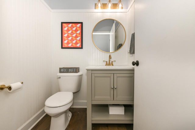 1140 W Court STREET, Elkhorn, WI 53121