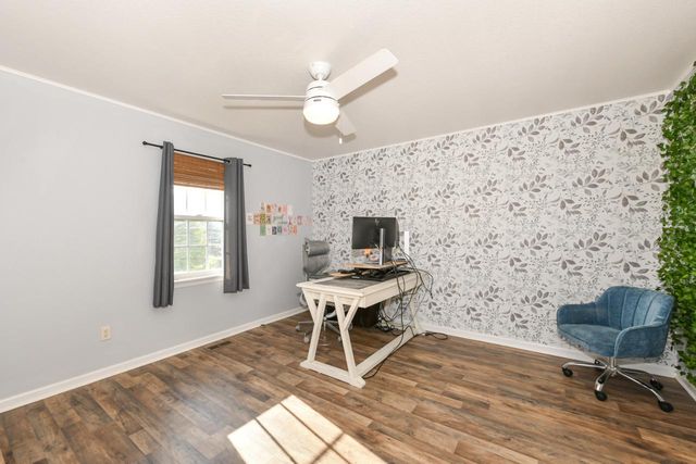 1140 W Court STREET, Elkhorn, WI 53121