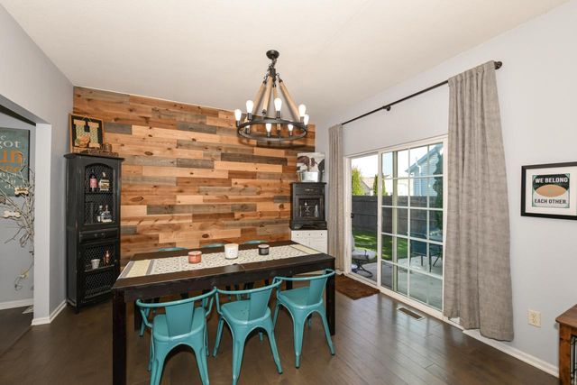 1140 W Court STREET, Elkhorn, WI 53121