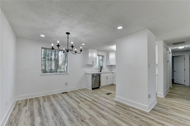 1018 Martin Road, Stone Mountain, GA 30088