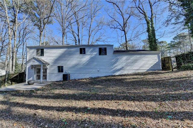 1018 Martin Road, Stone Mountain, GA 30088