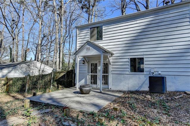 1018 Martin Road, Stone Mountain, GA 30088