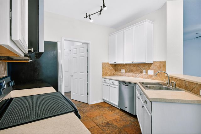 2632 Century Park BLVD 41, Austin, TX 78727