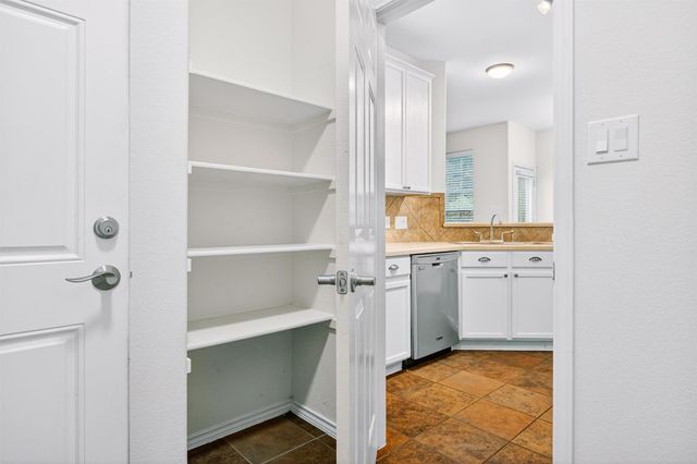 2632 Century Park BLVD 41, Austin, TX 78727