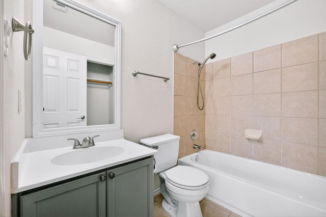 2632 Century Park BLVD 41, Austin, TX 78727