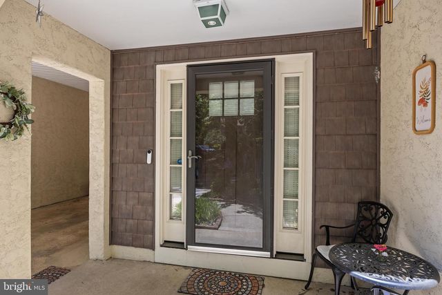 302 KINGS CROFT, Cherry Hill, NJ 08034