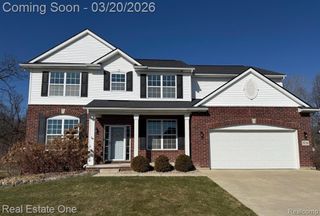 58206 Sunflower Circle, New Hudson, MI 48165