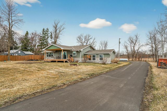 3400 Stark Road, Harris, MN 55032