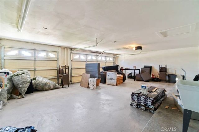 3367 Lathrop, Simi Valley, CA 93063