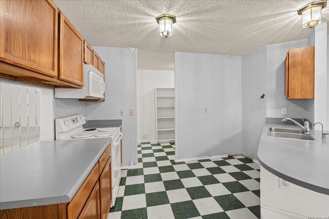 6355 SPRING TIME ST, San Antonio, TX 78249