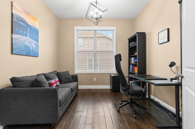 64 Pine Tree Dr, Methuen, MA 01844