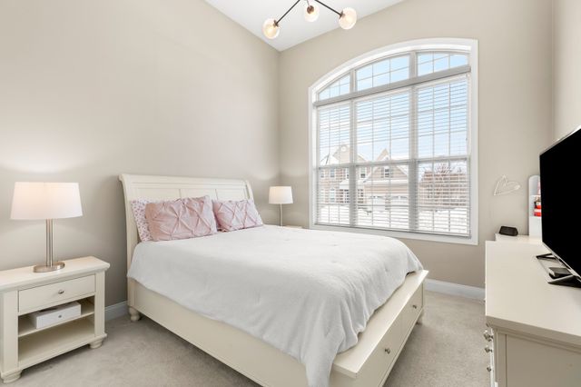 64 Pine Tree Dr, Methuen, MA 01844