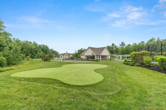 64 Pine Tree Dr, Methuen, MA 01844