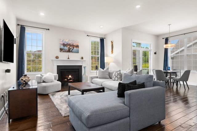 64 Pine Tree Dr, Methuen, MA 01844