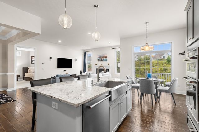 64 Pine Tree Dr, Methuen, MA 01844