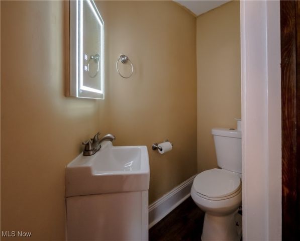 175 E 194th Street, Euclid, OH 44119