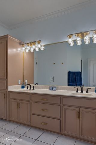 1229 Whitehall, Bossier City, LA 71112