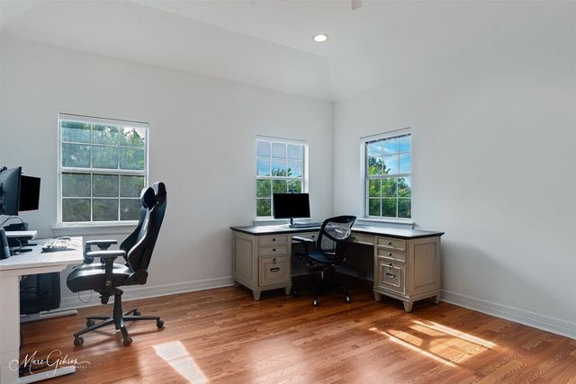 1229 Whitehall, Bossier City, LA 71112