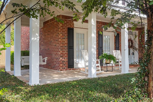 1229 Whitehall, Bossier City, LA 71112