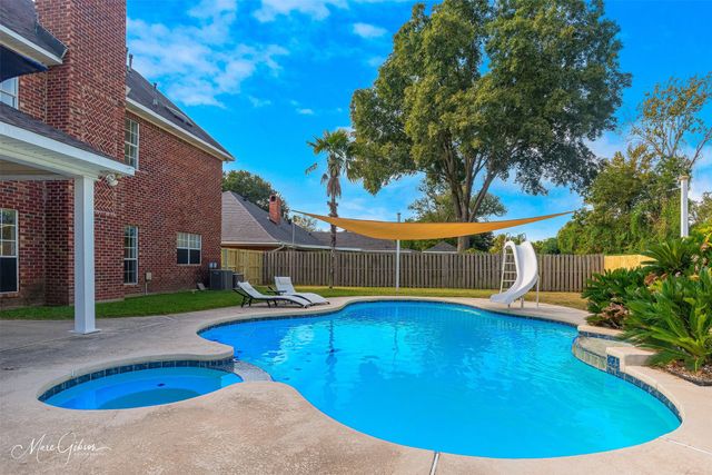 1229 Whitehall, Bossier City, LA 71112