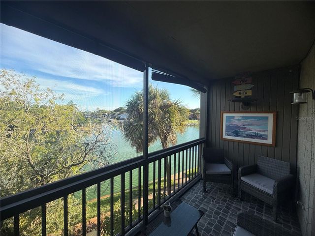 6319 NEWTOWN CIRCLE 19B6, Tampa, FL 33615