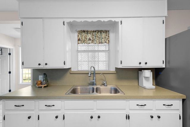 638 Main Street, Paradise, TX 76073