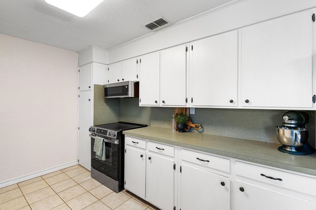 638 Main Street, Paradise, TX 76073