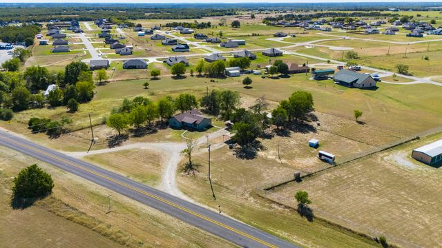 638 Main Street, Paradise, TX 76073