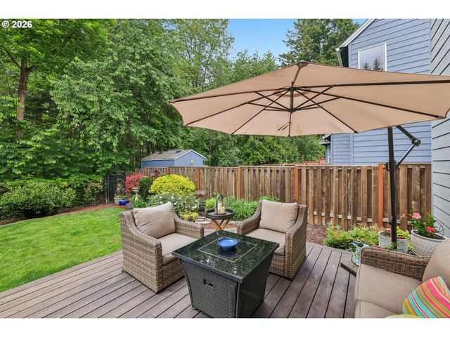 23889 Sw RED FERN Dr, Sherwood, OR 97140