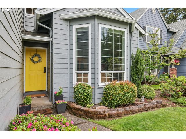 23889 Sw RED FERN Dr, Sherwood, OR 97140