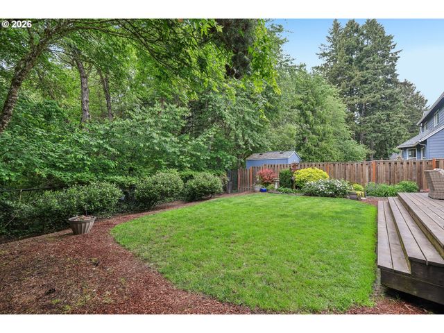 23889 Sw RED FERN Dr, Sherwood, OR 97140