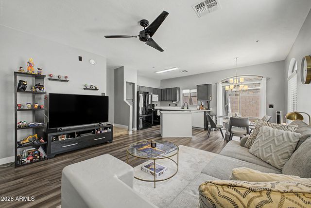 2024 S BALDWIN -- 85, Mesa, AZ 85209