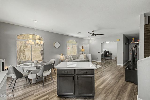 2024 S BALDWIN -- 85, Mesa, AZ 85209