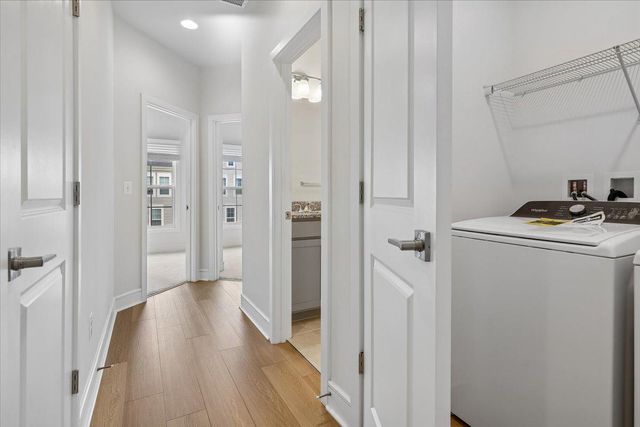 6703 UPLAND MANOR DR, Gainesville, VA 20155