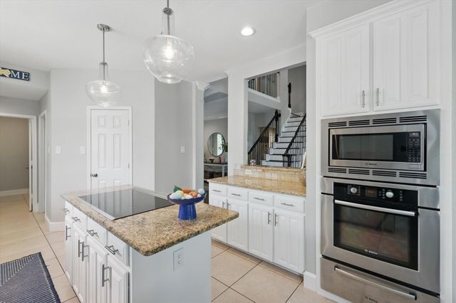 8629 Kensington Lane, North Richland Hills, TX 76182