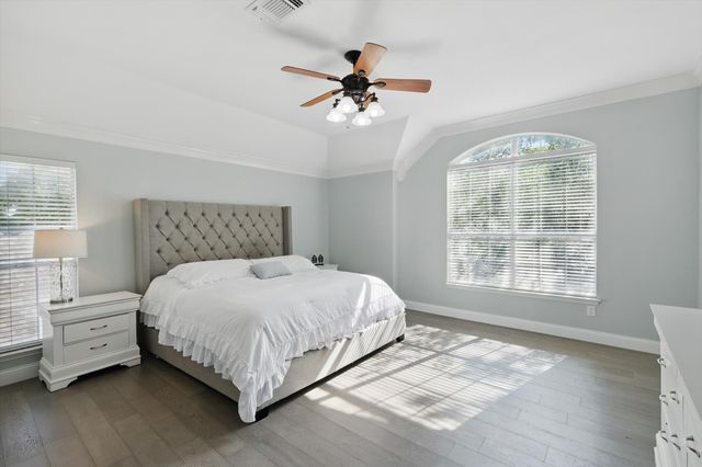 8629 Kensington Lane, North Richland Hills, TX 76182