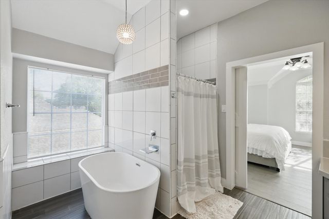 8629 Kensington Lane, North Richland Hills, TX 76182