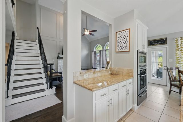 8629 Kensington Lane, North Richland Hills, TX 76182