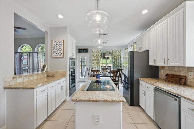 8629 Kensington Lane, North Richland Hills, TX 76182