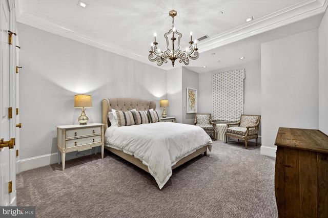 4432 CHESTNUT LN NW, Washington, DC 20007