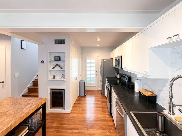 4122 Travis Street 9, Dallas, TX 75204