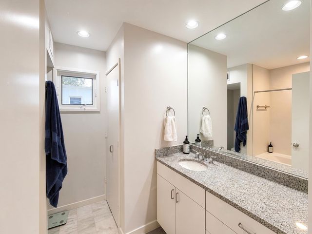 4122 Travis Street 9, Dallas, TX 75204