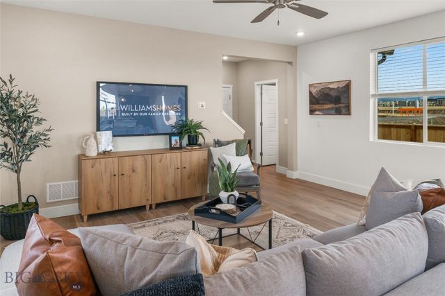 1802 Daysprings Ave, Bozeman, MT 59715