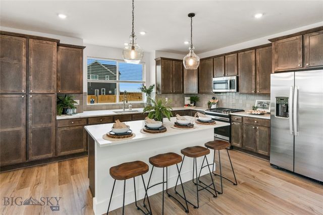 1802 Daysprings Ave, Bozeman, MT 59715