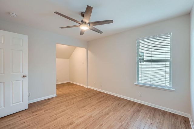 2033 Northview DR, San Marcos, TX 78666