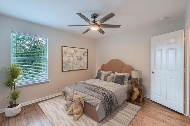 2033 Northview DR, San Marcos, TX 78666