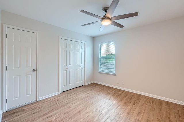 2033 Northview DR, San Marcos, TX 78666