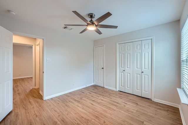 2033 Northview DR, San Marcos, TX 78666